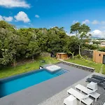 Lotus House - Heated Pool & Jacuzzi Near The Дом отдыха Понта-Делгада