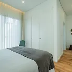 Lotus House - Heated Pool & Jacuzzi Near The * Понта-Делгада