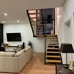 Дом отдыха Lotus House - Heated Pool & Jacuzzi Near The *