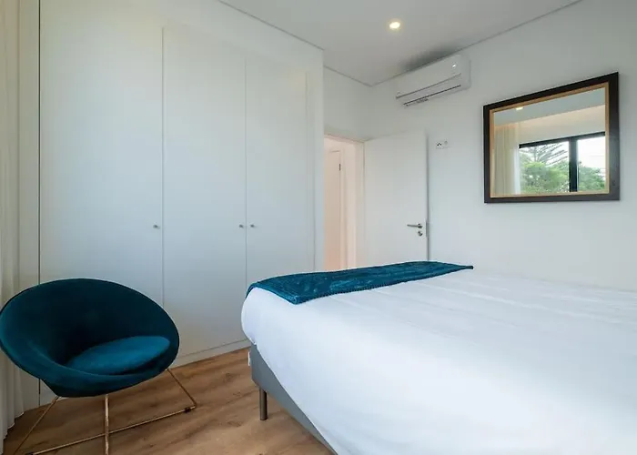 Lotus House - Heated Pool & Jacuzzi Near The * Ponta Delgada