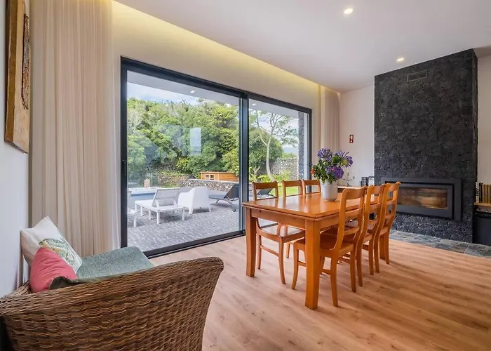 Lotus House - Heated Pool & Jacuzzi Near The Ponta Delgada