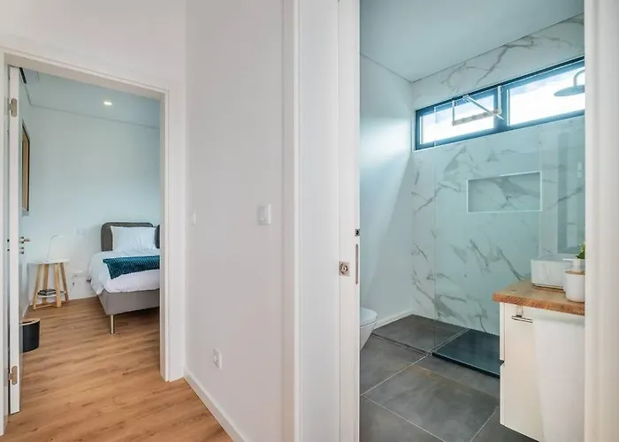 Feriehus Lotus House - Heated Pool & Jacuzzi Near The