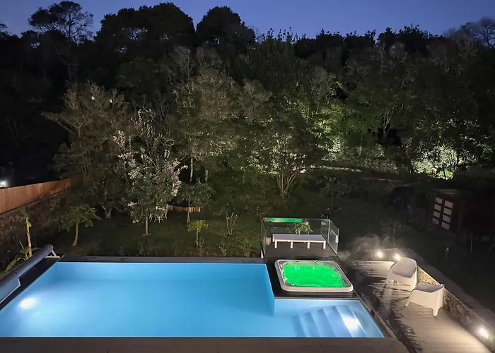 Lotus House - Heated Pool & Jacuzzi Near The Feriehus