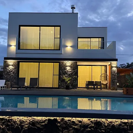 Lotus House - Heated Pool & Jacuzzi Near The