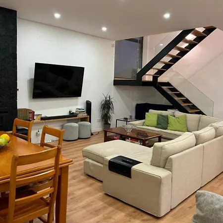 Tatil Evi Lotus House - Heated Pool & Jacuzzi Near The Ponta Delgada