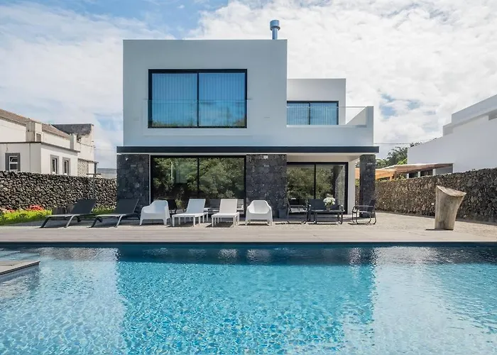 Lotus House - Heated Pool & Jacuzzi Near The