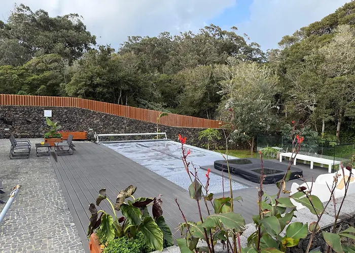 Lotus House - Heated Pool & Jacuzzi Near The